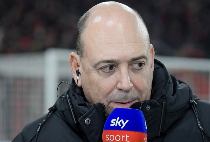  勒沃库森高层激怒言论引争议，卡罗确认接受纪律处罚。 体育新闻 勒沃库森高层激怒言论引争议，卡罗确认接受纪律处罚。 体育新闻