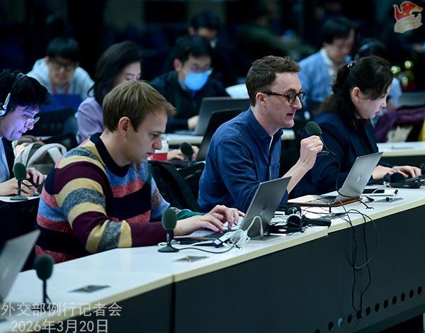  外交部例行记者会聚焦高层访问；韩正副主席即将开启非洲之旅；多场国际热点获回应。 新闻