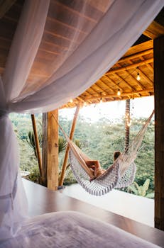  地方国资入主困境企业；需平衡上市资源保护与资本责任承担。 股票财经