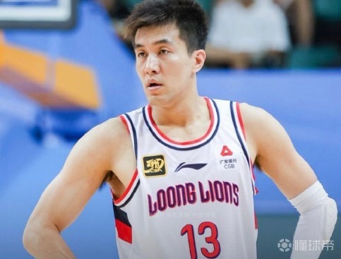  郭艾伦“诈骗门”深度复盘：网络谣言传播机制与信息核实路径全解析 体育新闻