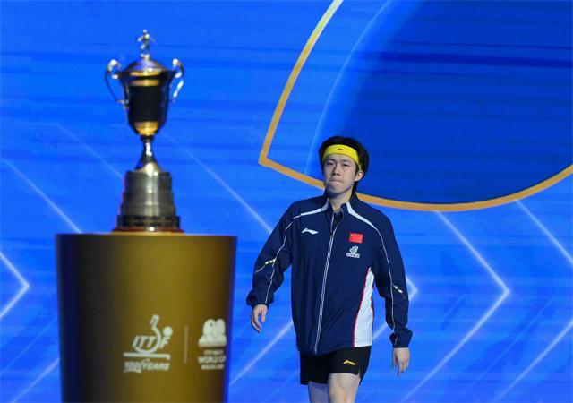  王楚钦澳门世界杯逆转深度复盘：去掉肌肉贴的搏命之战与技术隐患分析 体育新闻